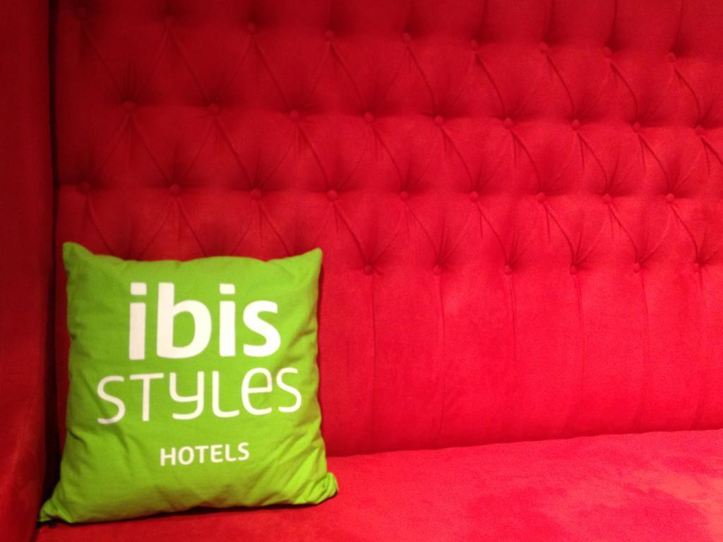 Ibis Styles Porto Alegre Centro -5 Minutos Da Rodoviaria E Do Moinhos De Vento Hotel Exterior foto